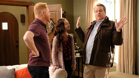 watch modern family season 2.